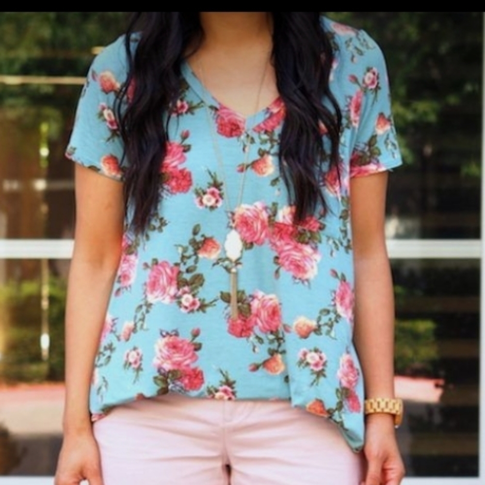 Modcloth tshirt Freeloader vneck tunic short sleeve tee turquoise pink floral M